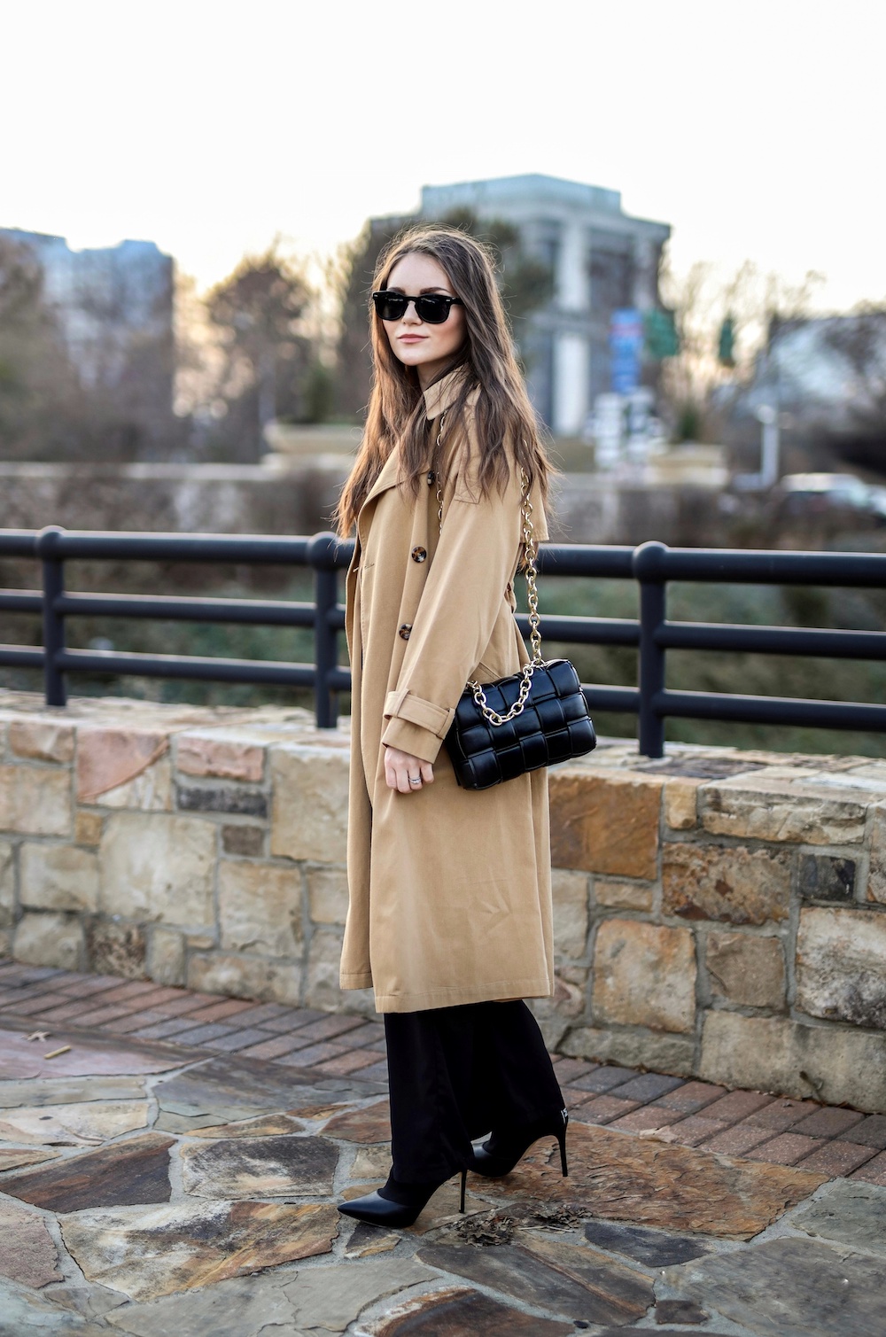 7 Easy Ways To Wear A Trench Coat - SimplyByKristina